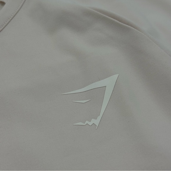 Gymshark Women’s Long Sleeve Crop Top Pale Pink Small Workout Mesh Thumb holes - Picture 8 of 12